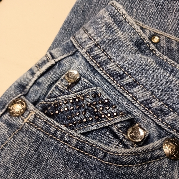 2/$30 Denim STYLE&CO jeans(#1,034) - Picture 2 of 7